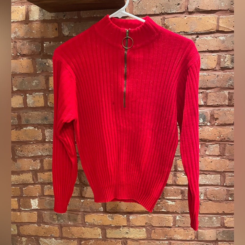 Vintage o-ring half-zip cherry red sweater